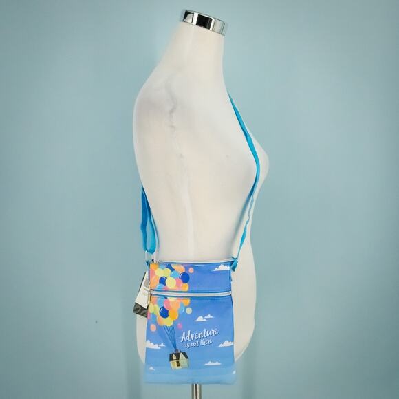 Loungefly Disney Pixar Up House Balloon Adventure Passport Crossbody Bag Purse - Picture 1 of 6